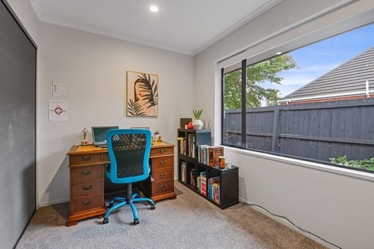 Photo of property in 24 Eders Road, Woodend, 7610