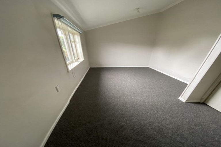 Photo of property in 68 Chelwood Street, Takaro, Palmerston North, 4412