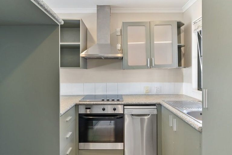 Photo of property in St Claire Village, 160/172 Mcleod Road, Te Atatu South, Auckland, 0610