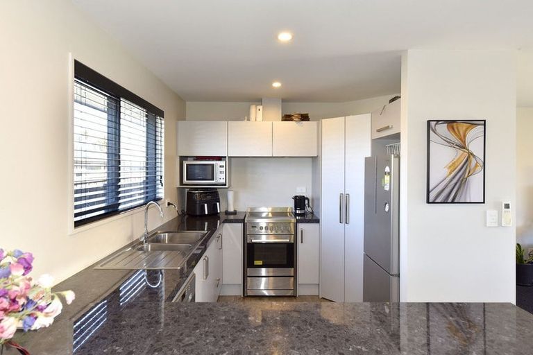 Photo of property in 111 Palmers Road, New Brighton, Christchurch, 8083