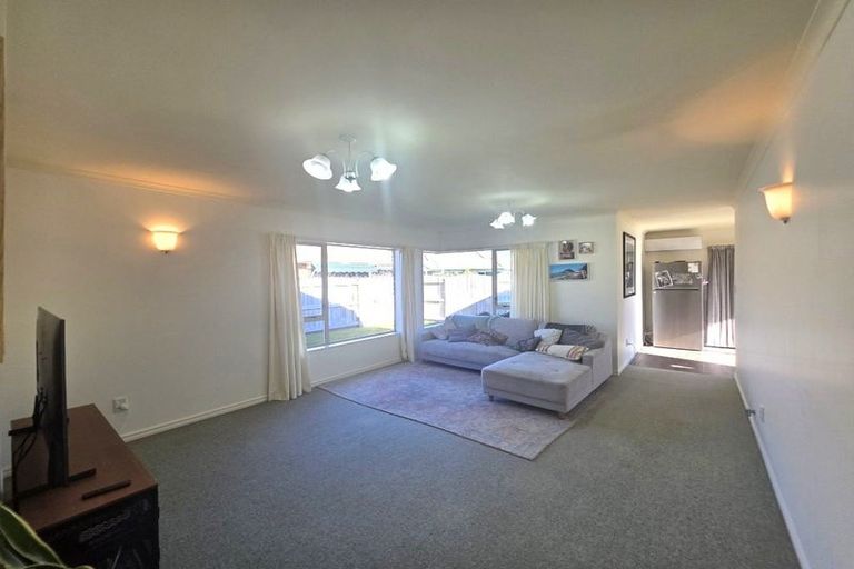 Photo of property in 8 Chamberlain Place, Mount Maunganui, 3116