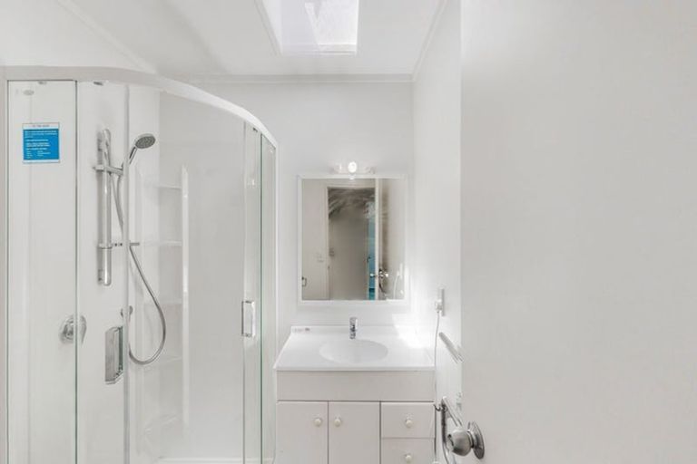 Photo of property in 22/8u Girton Terrace, Mount Cook, Wellington, 6021