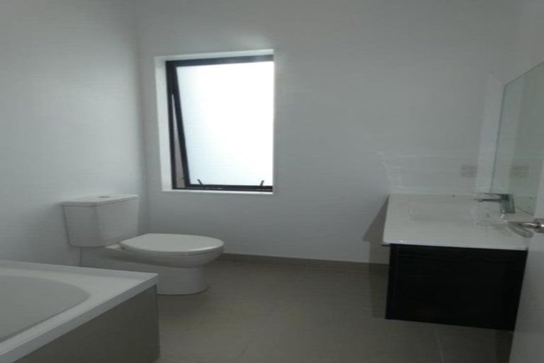 Photo of property in 11/20u Trent Street, Island Bay, Wellington, 6023