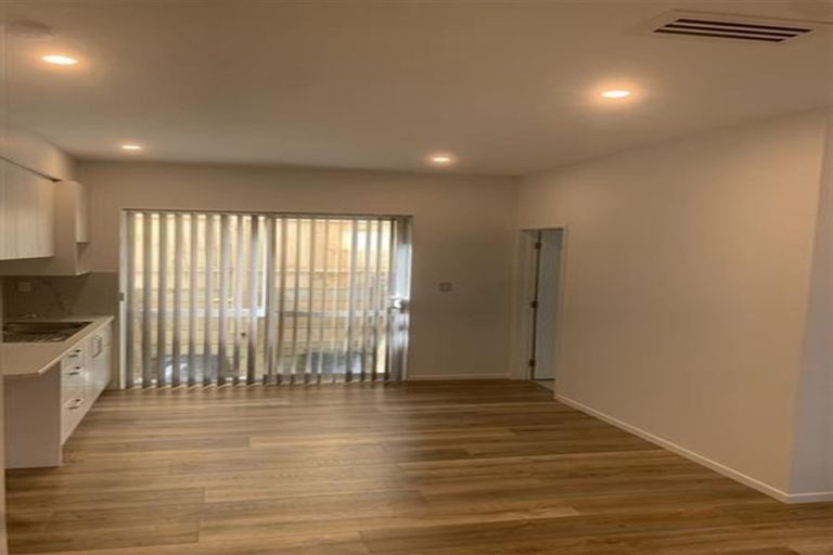 Photo of property in 32 Lime Hill Rise, Flat Bush, Auckland, 2019
