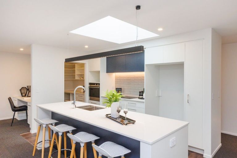 Photo of property in 8 Roots Street West, Feilding, 4702