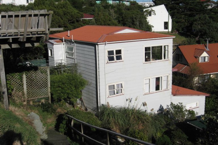 Photo of property in 72c Black Rock Road, Newlands, Wellington, 6037
