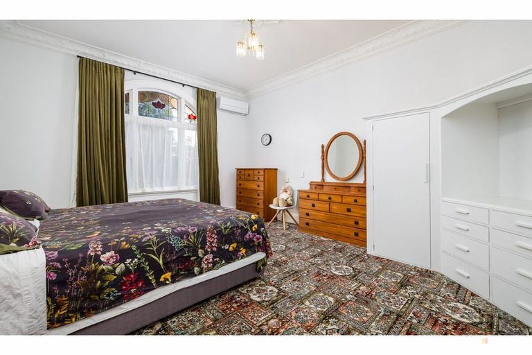 Photo of property in 17 Manse Street, Waimate, 7924