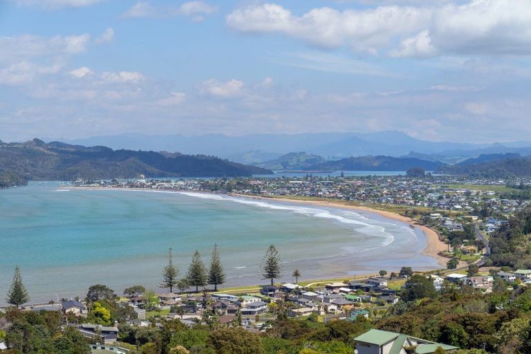 Photo of property in 9 Miro Place, Whitianga, 3510