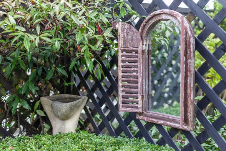 Photo of property in 5 Eatwell Avenue, Paraparaumu Beach, Paraparaumu, 5032