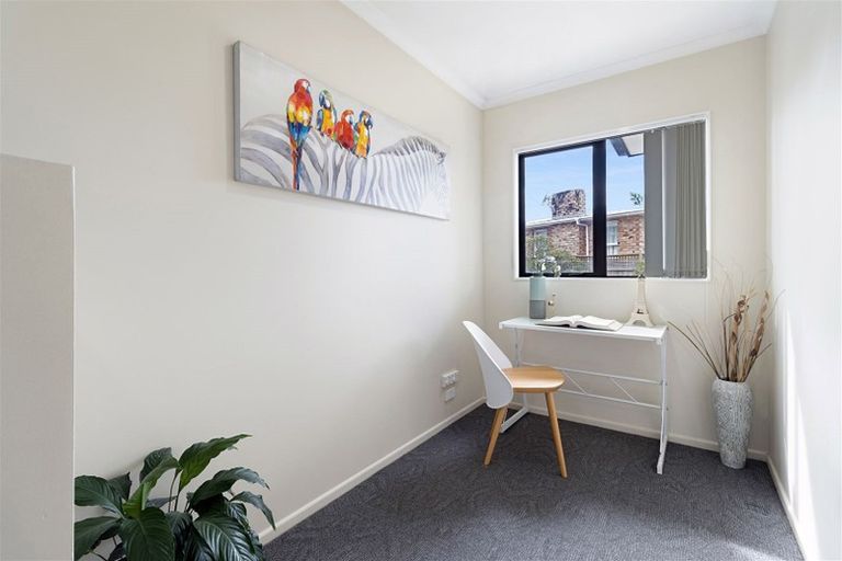 Photo of property in 52b Rimu Street, New Lynn, Auckland, 0600