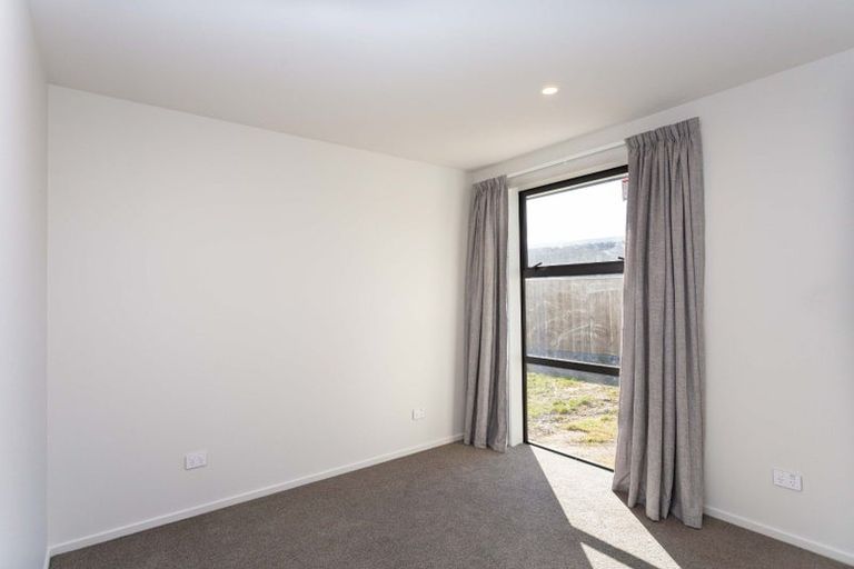 Photo of property in 41 Marcoola Drive, Rolleston, 7614