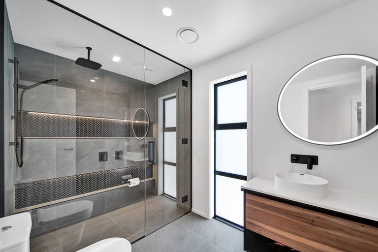 Photo of property in 22 Larlin Drive, Hawera, 4675