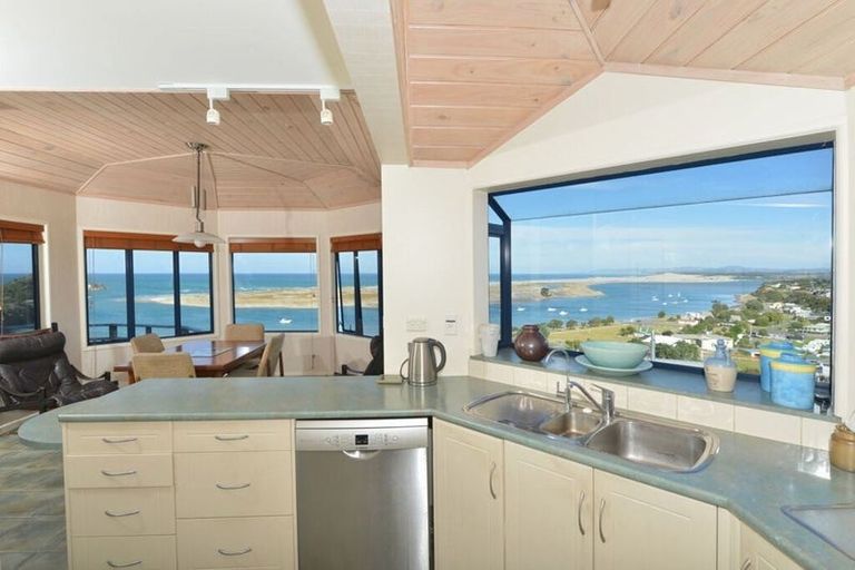 Photo of property in 1 Claude Street, Mangawhai Heads, Mangawhai, 0505