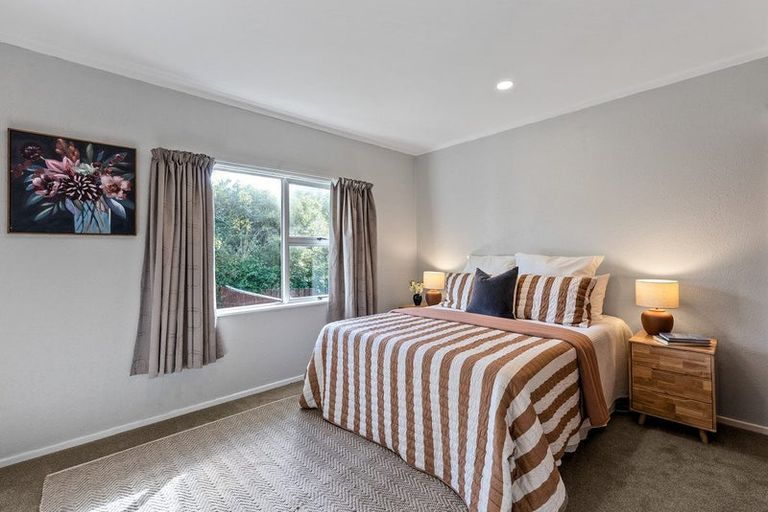 Photo of property in 1 Cardrona Way, Karori, Wellington, 6012
