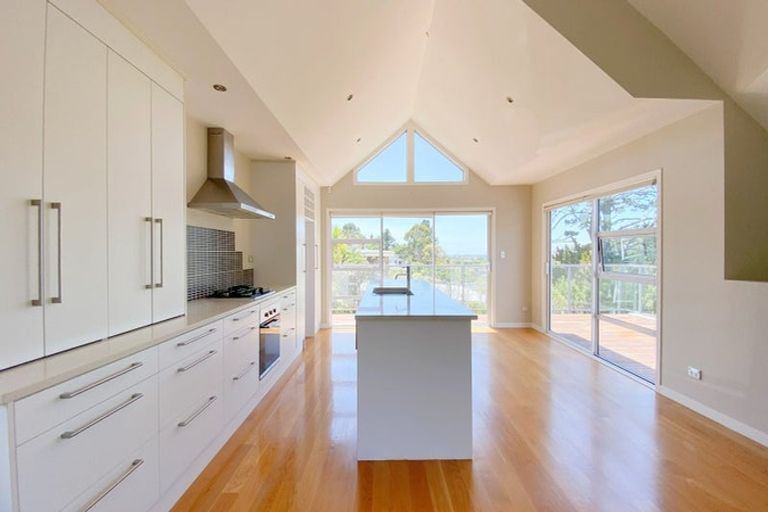 Photo of property in 34 Helvetia Drive, Browns Bay, Auckland, 0630