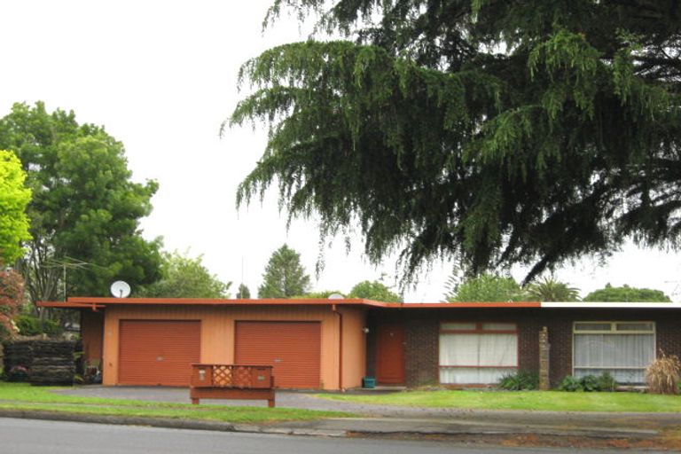 Photo of property in 1/66 Beach Road, Pahurehure, Papakura, 2113