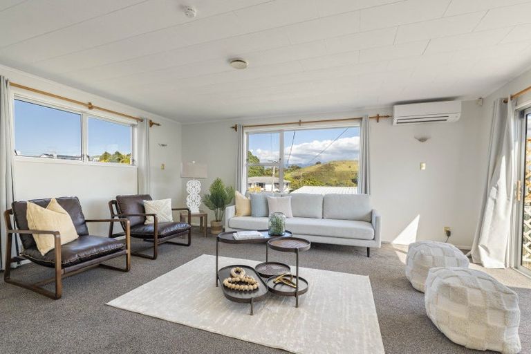 Photo of property in 94 Omata Road, Marfell, New Plymouth, 4310