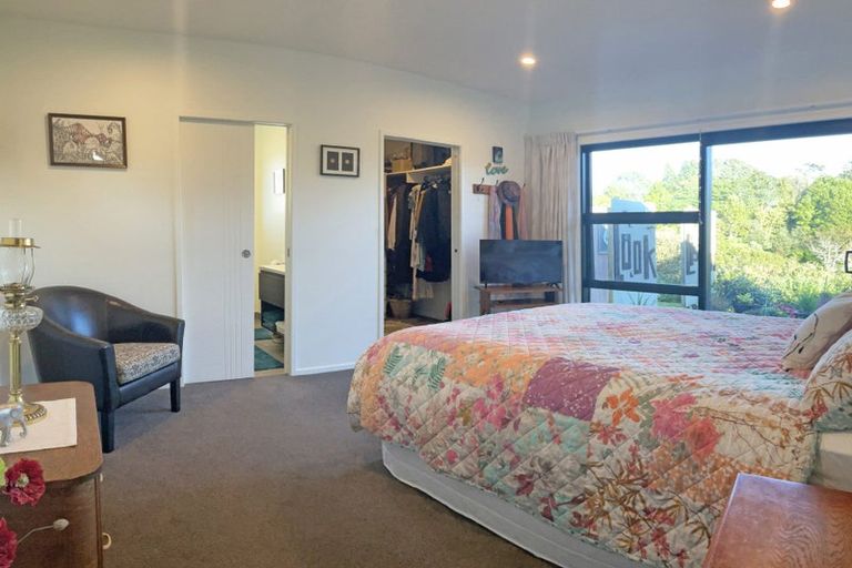 Photo of property in 30b Redwood Crescent, Hurdon, New Plymouth, 4310