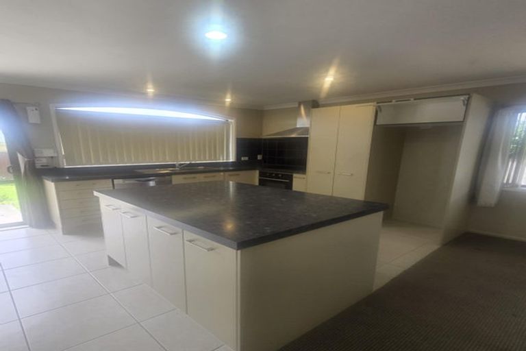 Photo of property in 244a Queen Street, Pukekohe, 2120
