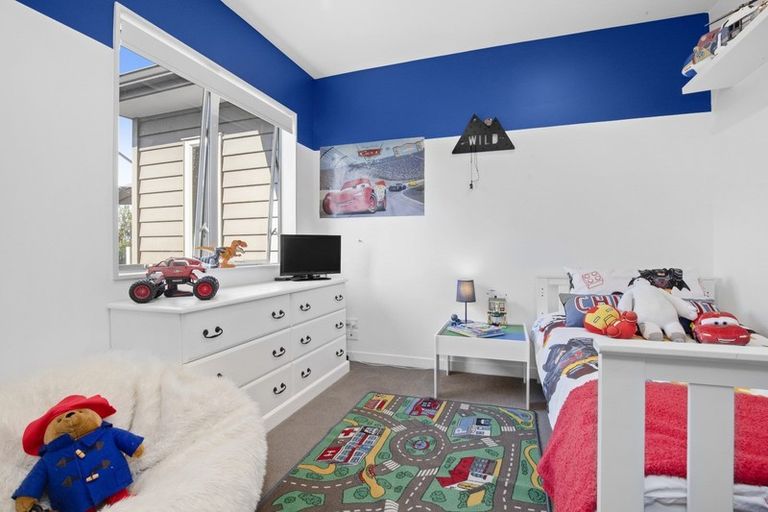 Photo of property in 75 Kitchener Road, Pukekohe, 2120