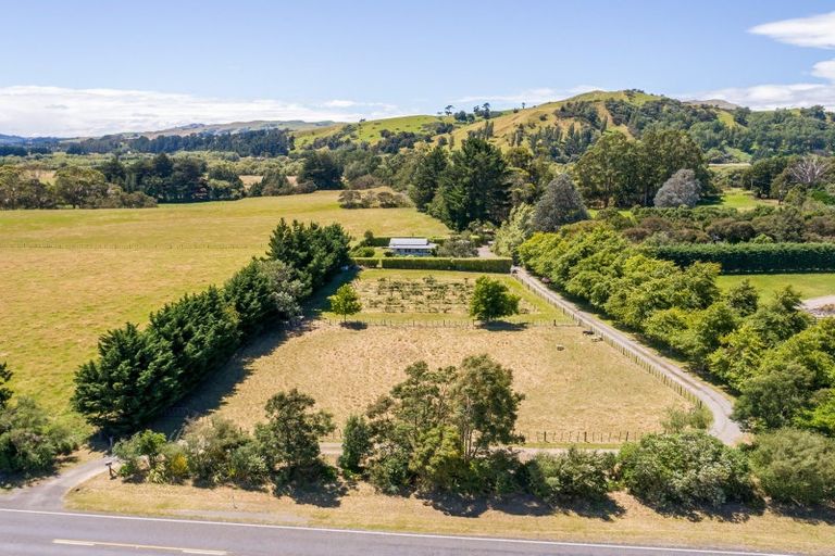 Photo of property in 842 State Highway 2, Opaki, Masterton, 5881