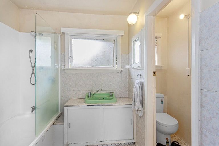 Photo of property in 153 Ilam Road, Ilam, Christchurch, 8041