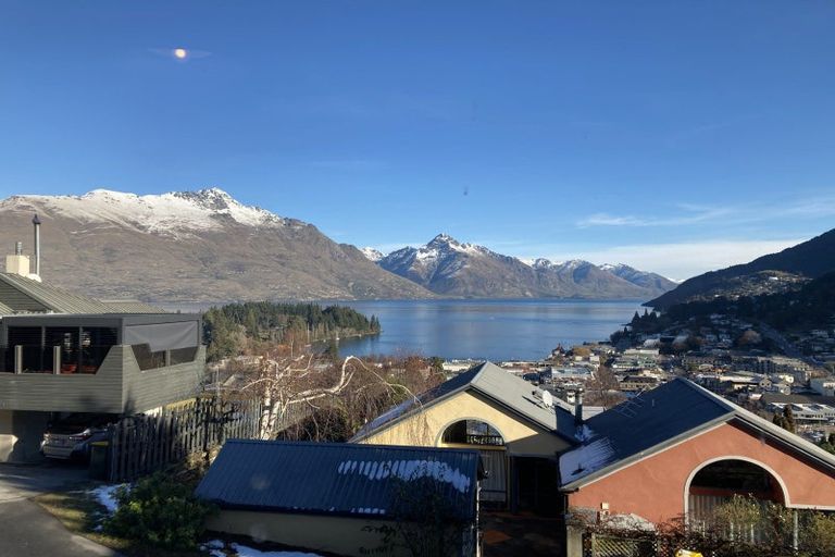 Photo of property in 23 Malaghan Street, Queenstown, 9300