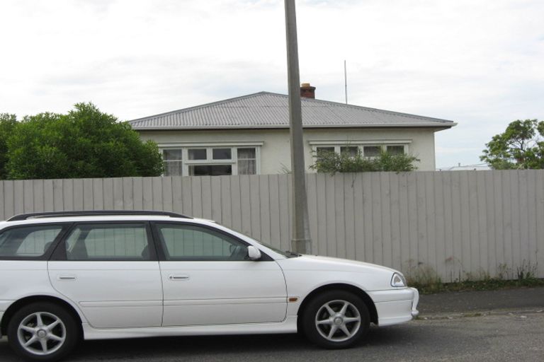 Photo of property in 6 Walsall Street, Addington, Christchurch, 8024