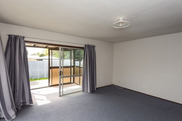 Photo of property in 3/181 Springs Road, Hornby, Christchurch, 8042