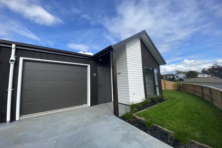 Photo of property in 46u3 Balmerino Crescent, Pukete, Hamilton, 3200