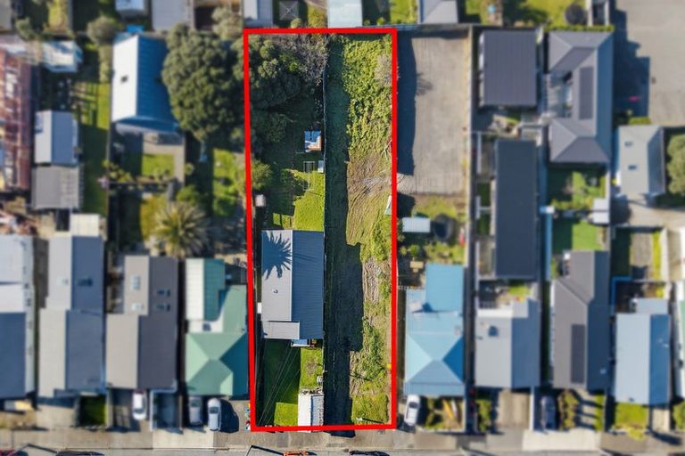 Photo of property in 12 Bolton Street, Petone, Lower Hutt, 5012