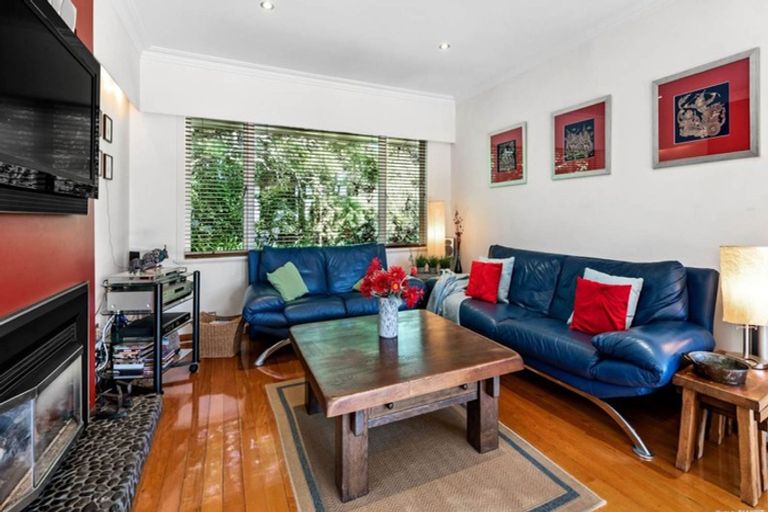 Photo of property in 46-48 Red Road, Red Hill, Papakura, 2110