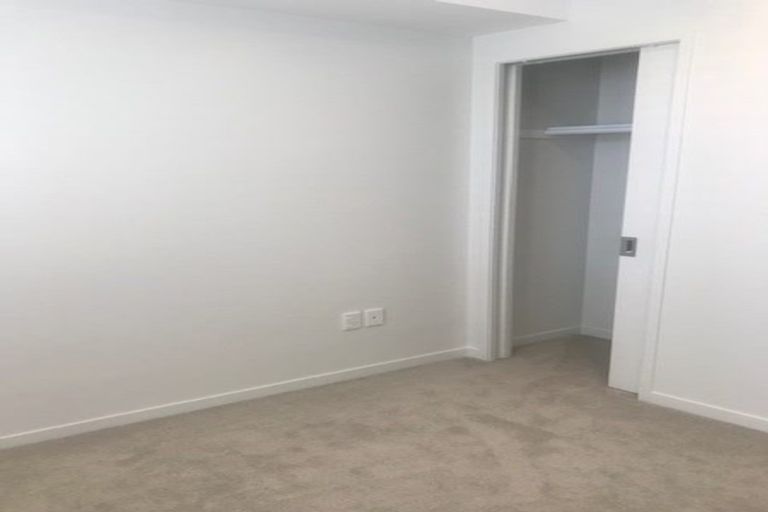Photo of property in 8/83 Hinemoa Street, Birkenhead, Auckland, 0626