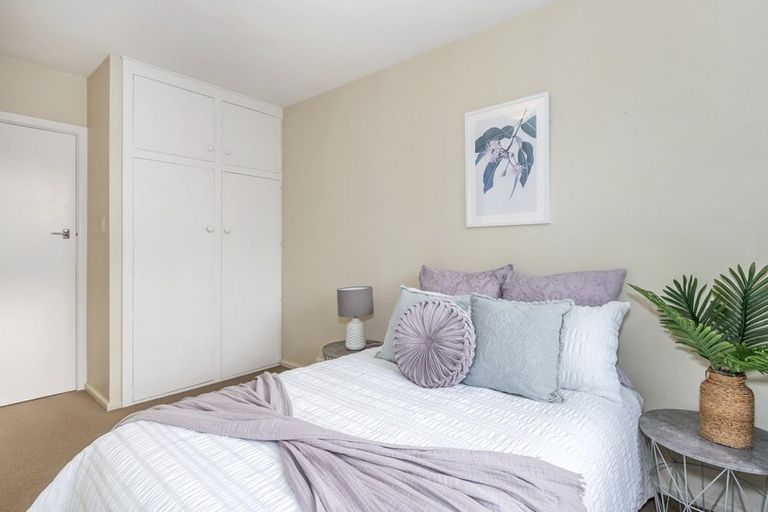 Photo of property in 2/3 Dominion Avenue, Spreydon, Christchurch, 8024