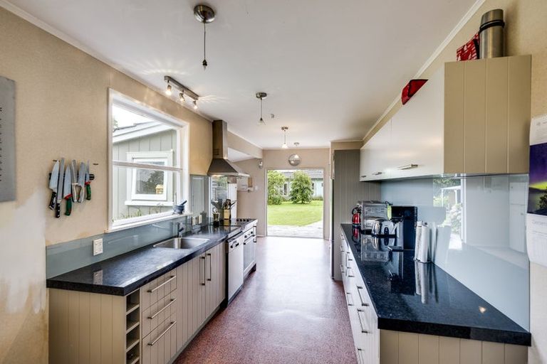 Photo of property in 140 Guppy Road, Taradale, Napier, 4112