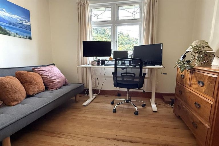 Photo of property in 110 Marsden Road, Greymouth, 7805