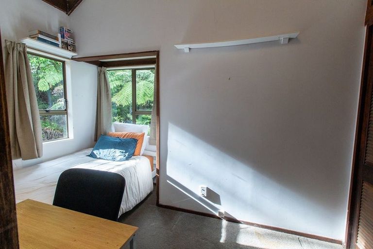 Photo of property in 266 Konini Road, Titirangi, Auckland, 0604