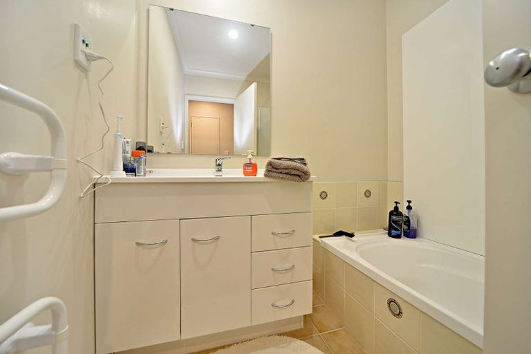 Photo of property in 40 Chapel Road, Flat Bush, Auckland, 2019