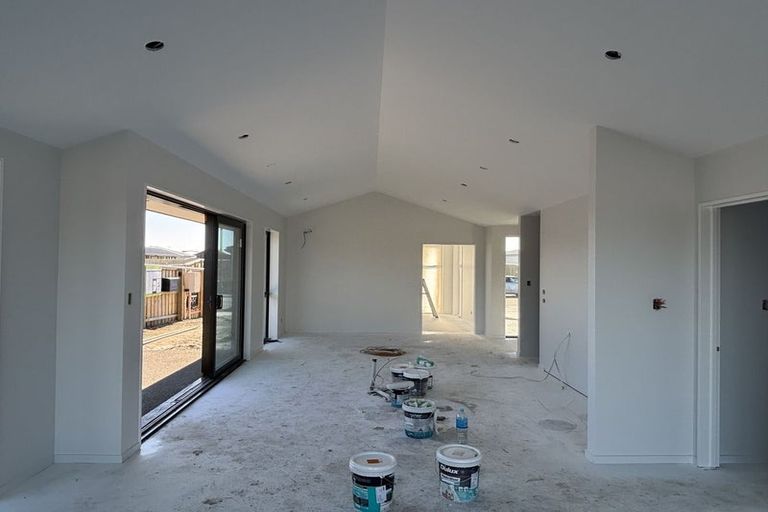 Photo of property in 16 Kite Street, Rolleston, 7614