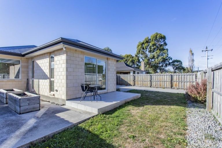 Photo of property in 2 Levin Street, Cheviot, 7310