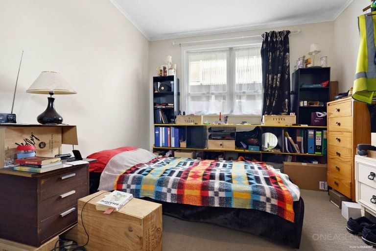 Photo of property in 11 Statesman Street, Henderson, Auckland, 0612