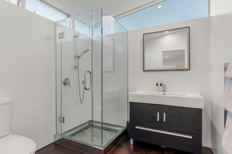 Photo of property in 4 Lagoon Way, Omaha, 0986