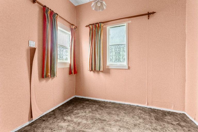 Photo of property in 15 Manuka Street, Castlecliff, Whanganui, 4501