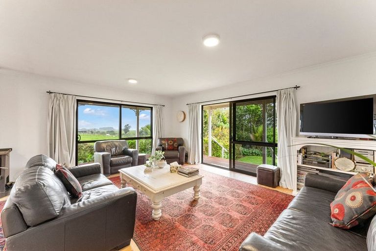 Photo of property in 177 Koru Road, Omata, New Plymouth, 4374