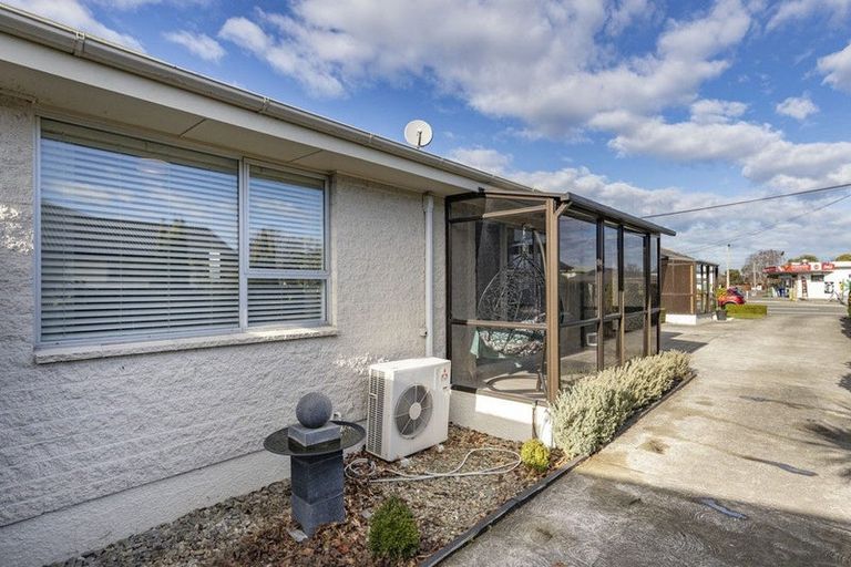 Photo of property in 500 Harewood Road, Harewood, Christchurch, 8051