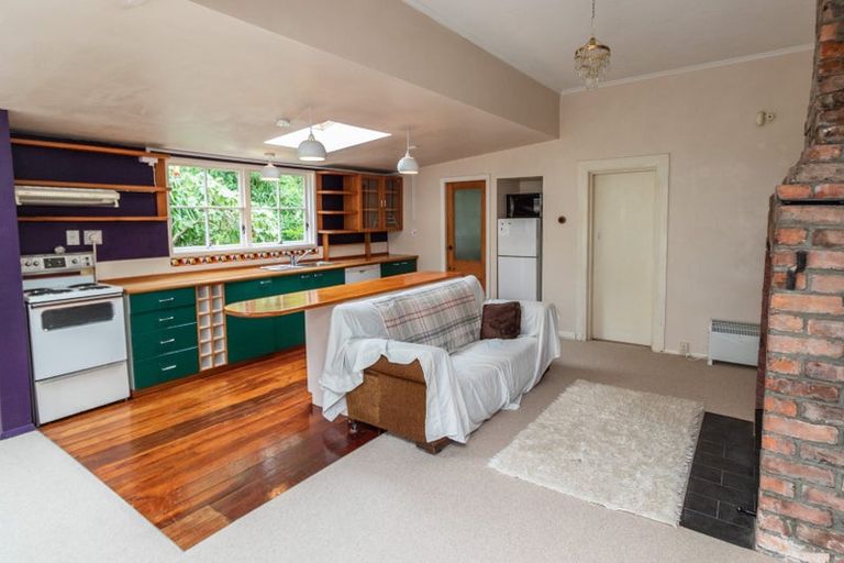Photo of property in 11 Levina Avenue, Aro Valley, Wellington, 6021