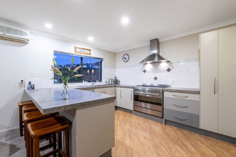 Photo of property in 57 Navigation Drive, Whitby, Porirua, 5024