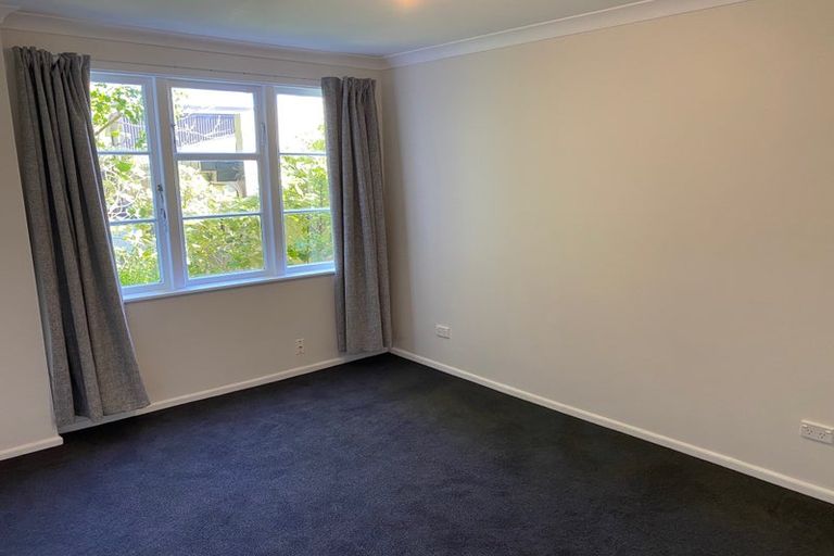 Photo of property in 495 Ohiro Road, Brooklyn, Wellington, 6021