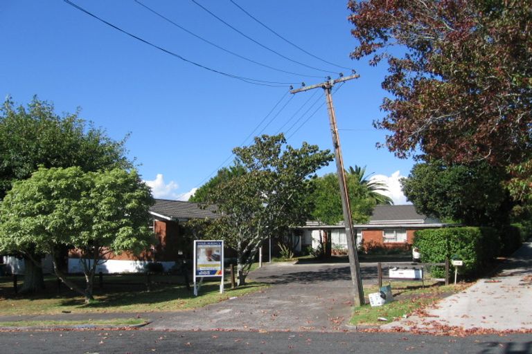 Photo of property in 1/13 Copley Street, New Lynn, Auckland, 0600