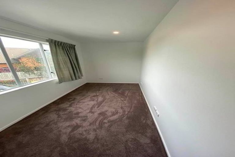 Photo of property in 56 Saint James Drive, Huntington, Hamilton, 3210